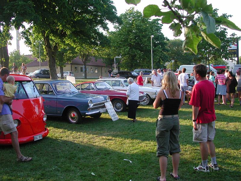 DSCN1619.JPG - Bil utställning i Slite på norra Gotland 2003.