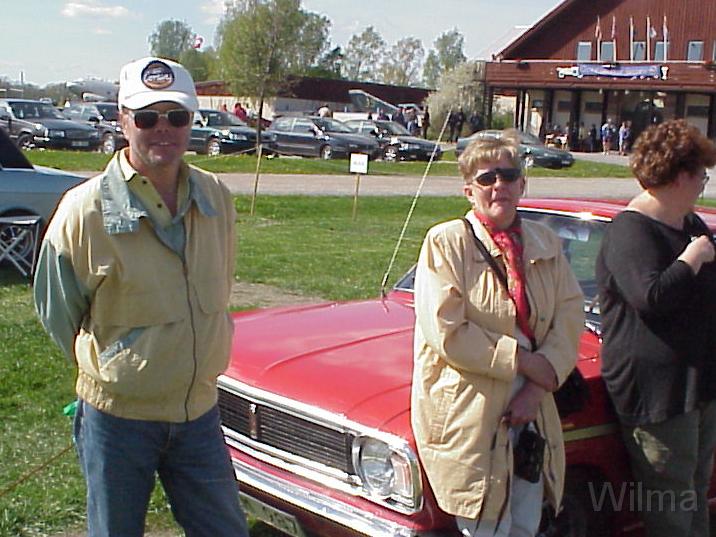 Skokl 2000.JPG - Rolle och Susie Bloom väntar på prisutdelning på Skokloster 2000.