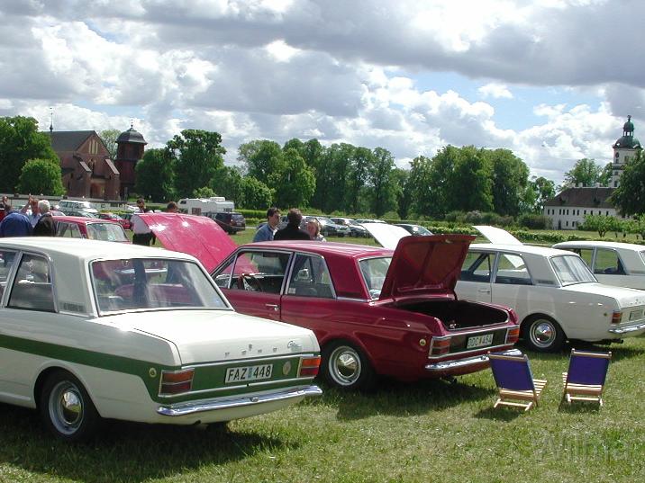 Skokl 2001 3.JPG - Fina FORD CORTINA LOTUS  MK II. Skokloster 2001.