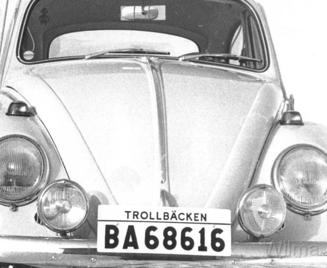 VW 2.jpg - Min första bil var min mammas Volvo 444 ES 1954 som jag fick när jag tog körkort 1962, sedan blev det ny VW 1965. med bensinvärmare.