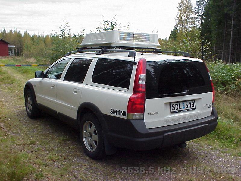 Volvo XC 14.JPG - Min pejlbil som jag hade när jag jobbade. Pejl för 0,5 MHz - 1000 MHz. Bilen var fullutrustad för signalspaning upp till 3000 MHz