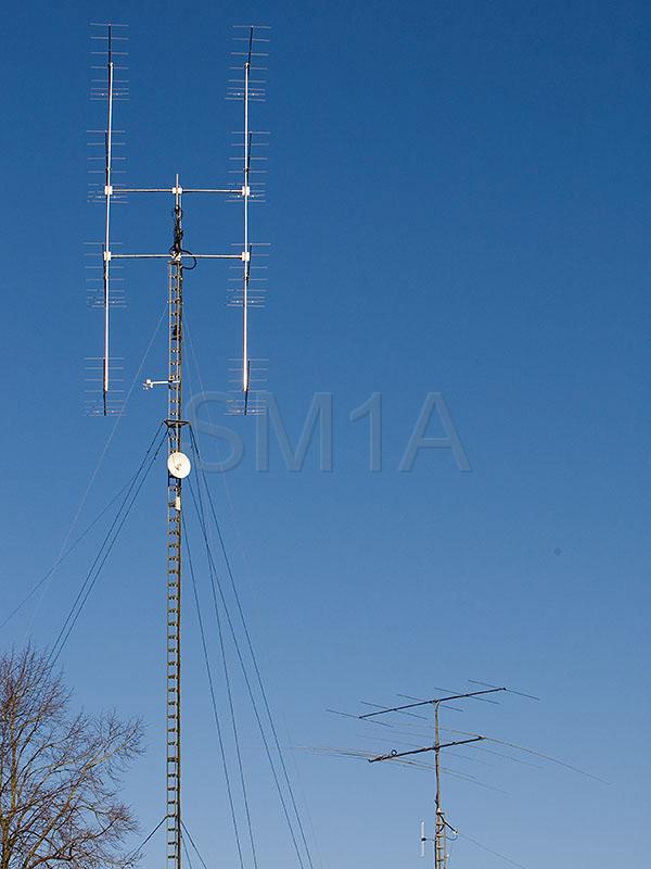 ant3.jpg - 24m and 12m tower.